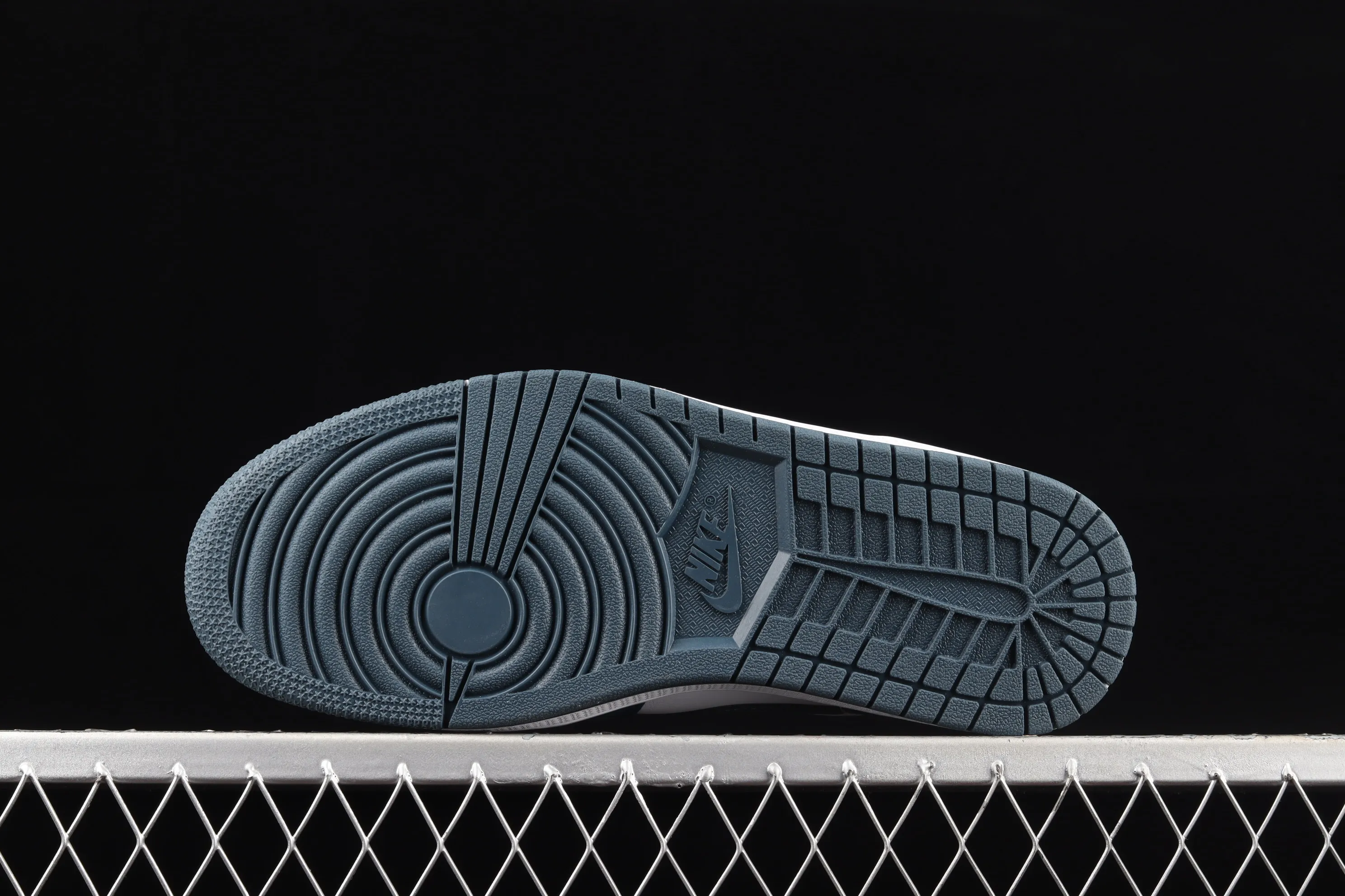 All categories Air Jordan Jordan series basketball shoes Air Jordan 1 Mid Air Jordan 1 Mid "Dark Teal" AJ1 Qiao 1 Qinglan Zhongbang basketball shoes 554724-411